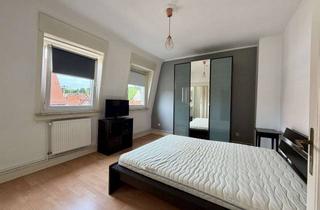 Wohnung mieten in Wilhelmshöher Straße 154, 60389 Seckbach, Großzügige 3-Zimmer-Wohnung mit EBK, Keller & Tageslichtbad