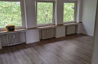 Wohnung mieten in Hohenzollernstraße 362, 41063 Eicken, Etagenwohnung mit großen Balkon
