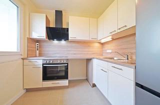 Wohnung mieten in Am Quellenberg B 7c, 01833 Dürrröhrsdorf-Dittersbach, Charmante 3-RW* EBK* Badezimmer mit Wanne* Süd-Balkon* Laminatfußboden* PKW-Stellplatz* TOP*