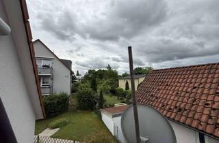 Wohnung mieten in Esslinger Straße 62, 73765 Neuhausen, 3-Zimmer DG mit Balkon und Küche