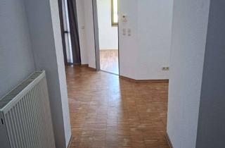 Wohnung mieten in 54634 Bitburg, Gemütliche 2-Zimmer-Dachgeschosswohnung mit offenem Wohnbereich – Zentrumsnah