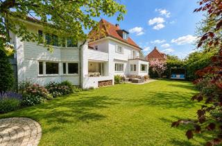 Villa kaufen in 81377 Sendling-Westpark, Charmante Stadtvilla mit separatem Gästehaus/Einliegerbereich in schöner und ruhiger Lage