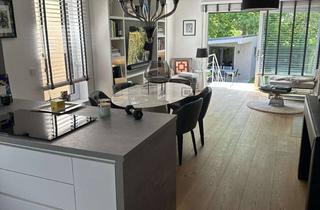 Haus kaufen in 85774 Unterföhring, Stilvolles Reiheneckhaus mit Traumgarten, Sauna, Smart Home und hochwertiger Ausstattung
