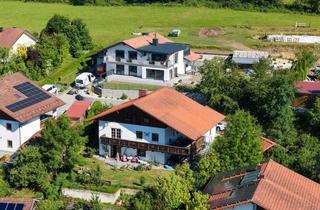 Einfamilienhaus kaufen in Am Hochberg, 94538 Fürstenstein, Großzügiges Einfamilienhaus mit traumhaftem Fernblick, XXL-Balkon, großer Terrasse und Ausbaureserve