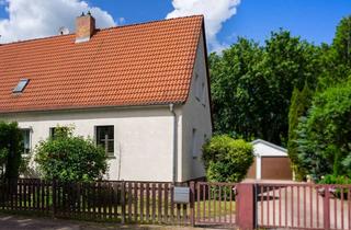 Doppelhaushälfte kaufen in 06124 Südliche Neustadt, Charmante Doppelhaushälfte auf ca. 285 m² Grundstück – gepflegt und sofort bezugsbereit in Halle