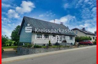Einfamilienhaus kaufen in 54675 Biesdorf, Freistehendes Wohnhaus mit Garage in Ortsrandlage