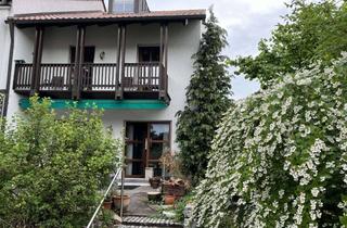 Haus kaufen in Schillerstraße 38, 93138 Lappersdorf, Viel Platz für den Alltag in diesem 5-Zimmer-Doppelhaus in Lappersdorf