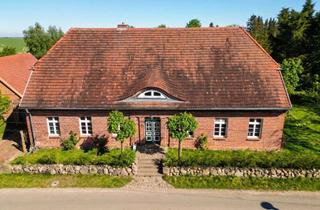Haus kaufen in 17153 Grammentin, Historisches Wohnhaus in ruhiger Lage mit großzügiger Wohnfläche