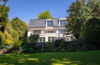 Villa kaufen in 61476 Kronberg, Repräsentative Villa in Bestlage von Kronberg-Schönberg – Burgblick, Privatsphäre, Eleganz und Leben