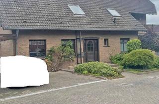 Mehrfamilienhaus kaufen in 41812 Erkelenz, Gepflegtes freistehendes Zweifamilienhaus mit separater Einliegerwohnung in 41812 Erkelenz-Lövenich