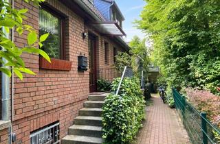 Reihenhaus kaufen in 22455 Niendorf, Reihenhaus mit Südterrasse, Carport und Vollkeller in perfekter Lage
