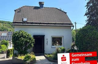 Einfamilienhaus kaufen in 51702 Bergneustadt, Einfamilienhaus mit Wintergarten und zusätzlichem Bauplatz!
