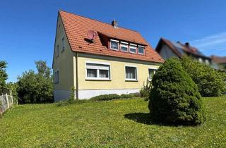 Haus kaufen in 96106 Ebern, Renovierungsbedürftiges Zweifamilienhaus mit viel Potenzial in Ebern