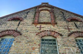 Anlageobjekt in 14612 Falkensee, Markantes und bekanntes Wohn- und Geschäftshaus mit vielfältiger Historie