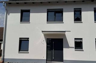 Haus mieten in Königsberger Straße 13, 91080 Spardorf, Viel Platz in Spardorf: Großzügiges Haus mit sechs Zimmern - Neubau Erstbezug