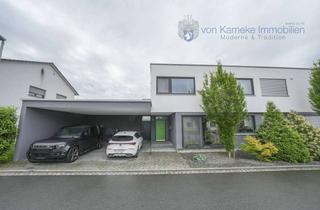 Haus mieten in 91097 Oberreichenbach, Bauhausstil: DHH KFW 55 mit 9,92kwp PV-Anlage, Einbauküche, 2 Bäder, Doppelcarport