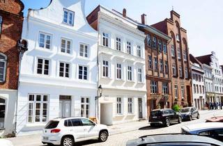 Anlageobjekt in 23552 Innenstadt, Mehrfamilienhaus in Toplage – stabile Mieteinnahmen & Entwicklungschance