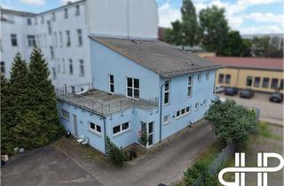Praxen kaufen in 39108 Stadtfeld Ost, Zentrales Praxishaus auf zwei Etagen mit Dachterrasse und Grundstück