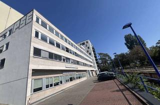 Gewerbeimmobilie kaufen in 60385 Ostend, Repräsentative Gewerbeeinheit im Frankfurter Ostend – 948 m² Entwicklungspotenzial & Stellplätze