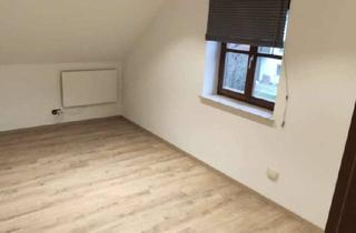 Immobilie mieten in Viehlasweg, 85462 Eitting, Vollständig renovierte 3-Zimmerwohnung im Grünen mit Südbalkon und EBK vzw. Wochenendheimfahrer/in