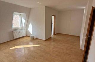 Wohnung mieten in Wettinstraße 90, 08525 Plauen, Gemütliche 2-Zimmer-Wohnung mit Balkon und Badewanne in Preißelpöhl