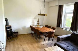 Wohnung mieten in Bahnhofstraße 10, 09394 Hohndorf, Ankommen statt Einrichten! Stilvoll möblierte 3-Raum-Wohnung mit Kamin & Tageslichtbad