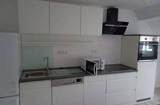 Wohnung mieten in Bergstrasse 32, 92685 Floß, Viel Platz in dieser 3-Zimmer-Wohnung in Floß