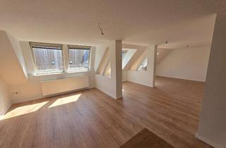Lofts mieten in Kleine Burgholzstraße 16, 44145 Dortmund, Exklusive, kernsanierte 80m² Dachgeschosswohnung (Loft-Charakter)