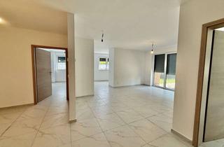 Wohnung mieten in 31535 Neustadt, Lichtdurchflutete 3-Zimmer EG-Wohnung mit Terrasse