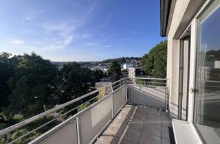 Wohnung mieten in Haubahn, 42119 Elberfeld, Großzügige 3-Zimmerwohnung mit Balkon und Fernblick / zentrale Lage in Wuppertal-Elberfeld