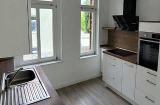Wohnung mieten in Südstraße, 99867 Gotha, Hochwertig sanierte 4 Zimmerwohnung mit Südbalkon, Einbauküche und Gartenmitbenutzung