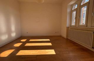 Wohnung mieten in Schachenstraße 14, 66954 Pirmasens, 4 ZKB Altbau Wohnung am Strecktalpark