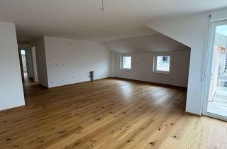 Wohnung mieten in Jakob-Schüle-Straße 79, 73655 Plüderhausen, Ruhige 3-Zimmer DG-Wohnung mit Balkon in Plüderhausen