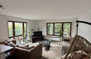 Wohnung mieten in Hiddenseestraße 16, 40468 Unterrath, Schöne Wohnung mit Terrasse und Einbauküche
