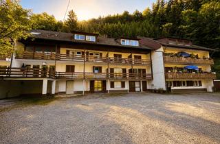 Haus kaufen in 77784 Oberharmersbach, Hotel + Restaurant + 5 Wohnungen