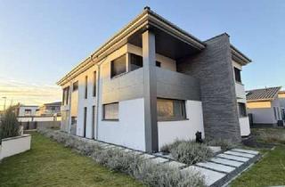 Villa kaufen in Dumfrieser Ring 40, 38518 Gifhorn, EXKLUSIVE LUXUS - STADTVILLA MIT DESIGNARCHITEKTUR ZU VERKAUFEN