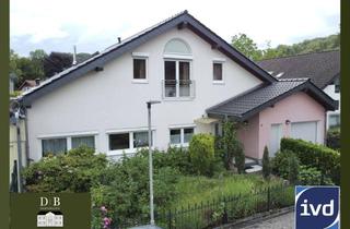 Einfamilienhaus kaufen in 53797 Lohmar, Ihr privater Rückzugsort: Großzügiges Einfamilienhaus mit Wellnesscharakter