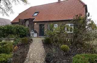 Einfamilienhaus kaufen in 19303 Dömitz, Kernsaniertes denkmalgeschütztes Einfamilienhaus Büdnerhaus