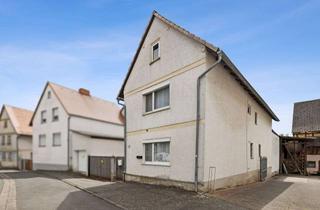 Haus kaufen in 61200 Wölfersheim, Wölfersheim-Berstadt: Sofort verfügbar - Wohnhaus mit 4 Zimmern, Nebengebäuden und großem Garten