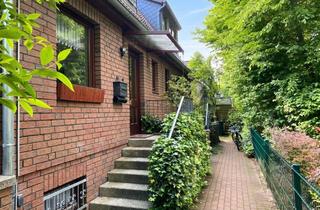 Reihenhaus kaufen in 22455 Hamburg, Reihenhaus mit Südterrasse, Carport und Vollkeller in perfekter Lage