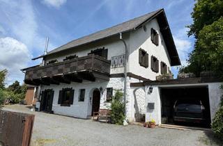 Haus kaufen in 54531 Manderscheid, Hier werden Sie sich wohlfühlen! Großzügiges Wohnhaus in toller Aussichtslage der Gemeinde Manderscheid