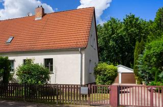 Doppelhaushälfte kaufen in 06124 Halle, Charmante Doppelhaushälfte auf ca. 285 m² Grundstück – gepflegt und sofort bezugsbereit in Halle