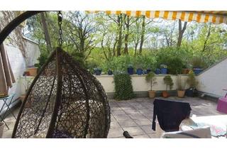 Wohnung kaufen in Straße 70, 14193 Berlin, Berlin - Berlin-Grunewald, beste Lage im EG aber zur Waldseite im 1.OG durch Hanglage mit großer Süd-Terrasse und herrlichem Blick in die Natur - Einzelgarage