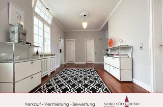 Loft kaufen in 76530 Baden-Baden, Baden-Baden - Grundsanierte und stylische Altbau-Wohnung in stattlichem Wohn- und Geschäftshaus. 3-Zimmer. Innenstadt!