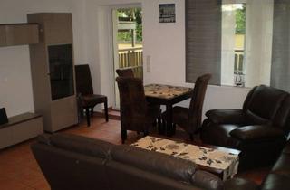 Wohnung kaufen in Gerstenstrasse, 42119 Wuppertal, Wuppertal - Provisionsfrei* TOP ETW im EG mit Balkon, Fußbodenhz., EBK, geringe Betriebsk.!