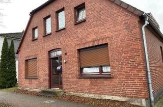 Haus kaufen in 29614 Soltau, Soltau - 3 Familienhaus mit 2 Garagen