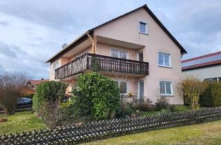 Haus kaufen in 97797 Wartmannsroth, Wartmannsroth - Zweifamilienhaus in Schwärzelbach (BJ 1971; Teilmodernisiert)