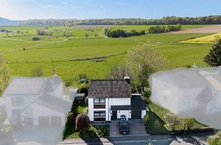 Einfamilienhaus kaufen in 61273 Wehrheim, Wehrheim - Seltene Gelegenheit in Bestlage: EFH in Feldrandlage mit Fernblick, inkl. Garage und 2 Stellplätzen