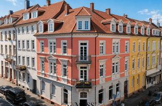 Wohnung kaufen in 79106 Stühlinger, Energetisch saniertes Dach - Dachgeschosswohnung mit Dachspitz und einzigartiger Parksicht