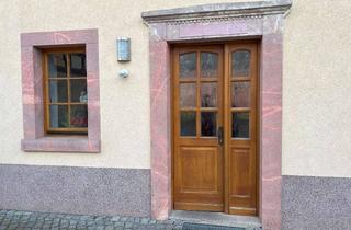 Wohnung kaufen in Glauchauer Straße 21, 08373 Remse, Ansprechende -Zimmer-Wohnung im Bauernhaus in Remse-Kertzsch